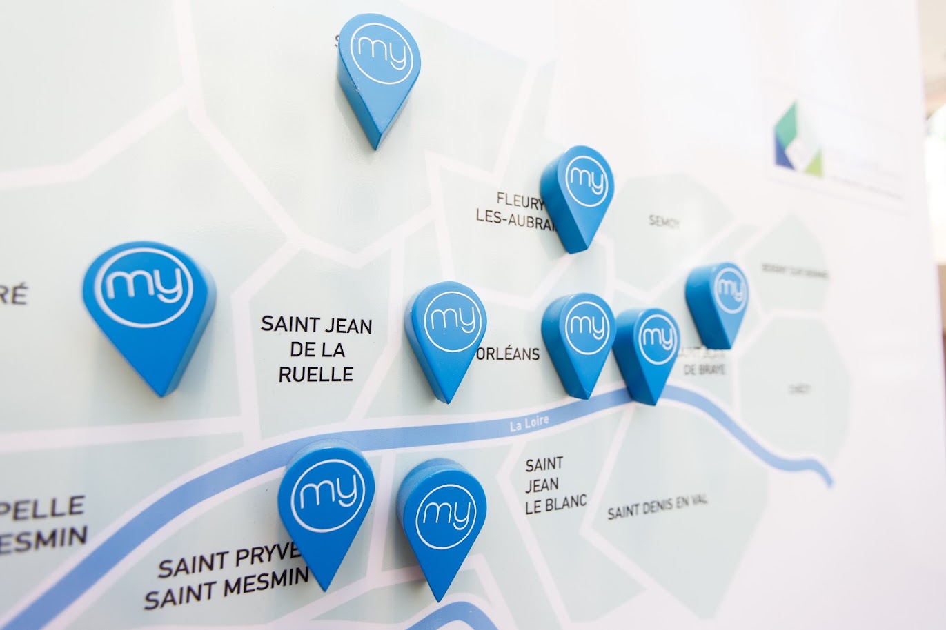 Carte des communes couvertes par My ORLEANS avec pastilles bleues
